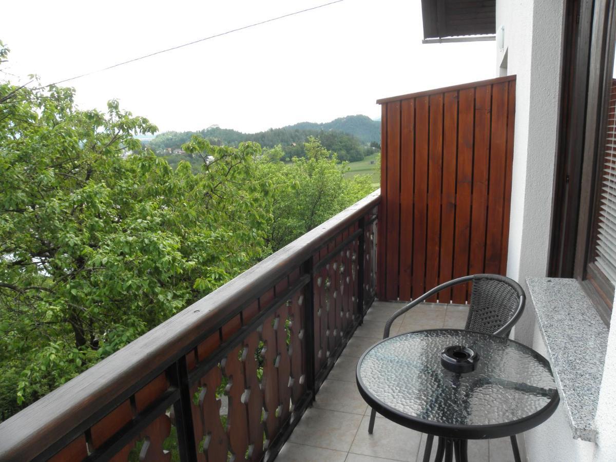 Pr' Hribar Apartment Zgornje Gorje Luaran gambar
